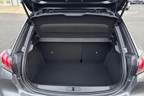 DE22LUR PEUGEOT 208 1.2 PureTech 100 GT Premium 5dr Thumbnail #8