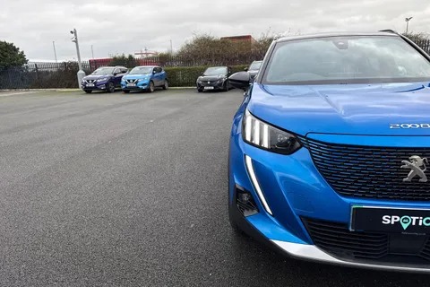 FP71NXT PEUGEOT e-2008 50kWh GT Auto 5dr Thumbnail #25