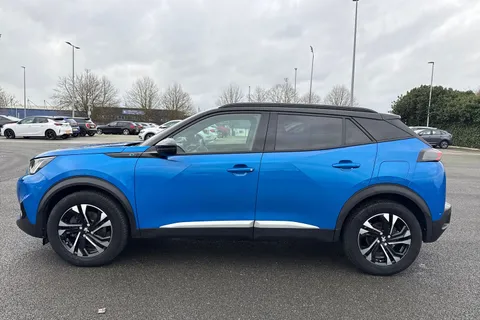 FP71NXT PEUGEOT e-2008 50kWh GT Auto 5dr Thumbnail #31