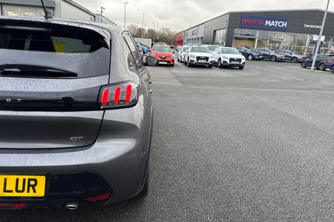 DE22LUR PEUGEOT 208 1.2 PureTech 100 GT Premium 5dr Thumbnail #33