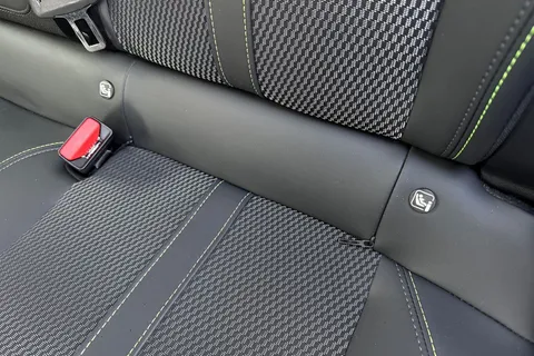 KM25WPW PEUGEOT 2008 1.2 HYBRID GT e-DSC6 Euro 6 (s/s) 5dr Thumbnail #36