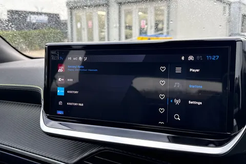 KM25WPW PEUGEOT 2008 1.2 HYBRID GT e-DSC6 Euro 6 (s/s) 5dr Thumbnail #45