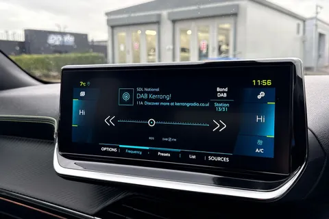 FP71NXT PEUGEOT e-2008 50kWh GT Auto 5dr Thumbnail #46