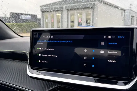 KM25WPW PEUGEOT 2008 1.2 HYBRID GT e-DSC6 Euro 6 (s/s) 5dr Thumbnail #49