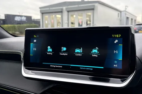 FP71NXT PEUGEOT e-2008 50kWh GT Auto 5dr Thumbnail #54