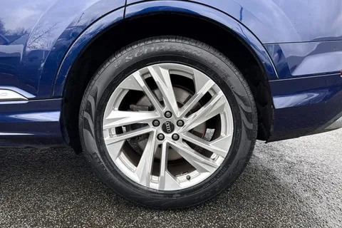 12 of 55 for Audi Q7 S line 50 TDI quattro 286 PS tiptronic