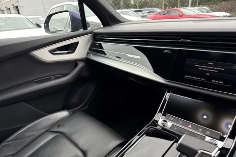 19 of 55 for Audi Q7 S line 50 TDI quattro 286 PS tiptronic