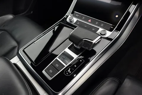 22 of 55 for Audi Q7 S line 50 TDI quattro 286 PS tiptronic