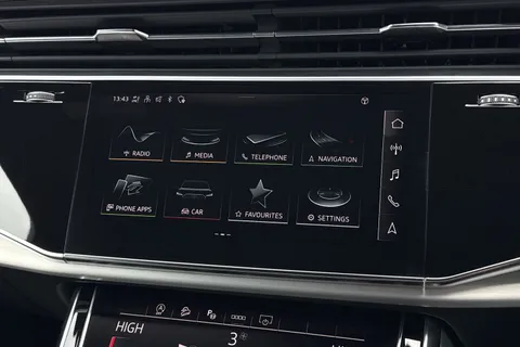 28 of 55 for Audi Q7 S line 50 TDI quattro 286 PS tiptronic