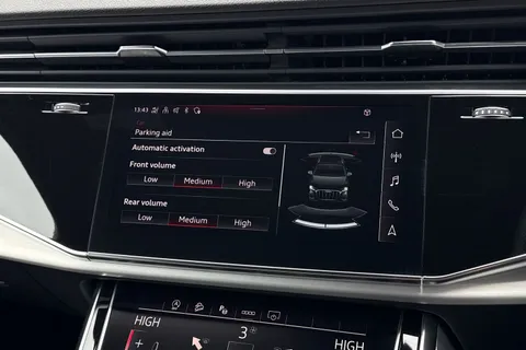 31 of 55 for Audi Q7 S line 50 TDI quattro 286 PS tiptronic