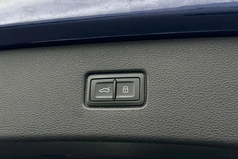 43 of 55 for Audi Q7 S line 50 TDI quattro 286 PS tiptronic