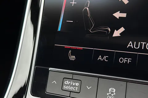 44 of 55 for Audi Q7 S line 50 TDI quattro 286 PS tiptronic