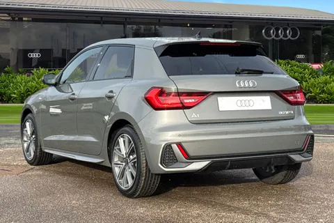  Audi A1 1.0 TFSI 30 S line Sportback Euro 6 (s/s) 5dr Thumbnail #3