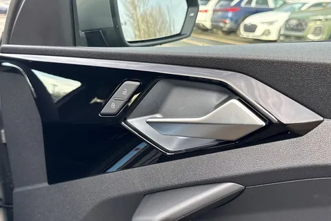  Audi A1 1.0 TFSI 30 S line Sportback Euro 6 (s/s) 5dr Thumbnail #21