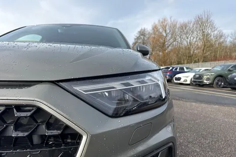  Audi A1 1.0 TFSI 30 S line Sportback Euro 6 (s/s) 5dr Thumbnail #25