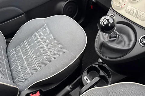 23 of 65 for FIAT 500 1.0 MHEV Lounge Euro 6 (s/s) 3dr