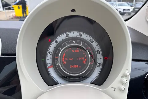 39 of 65 for FIAT 500 1.0 MHEV Lounge Euro 6 (s/s) 3dr