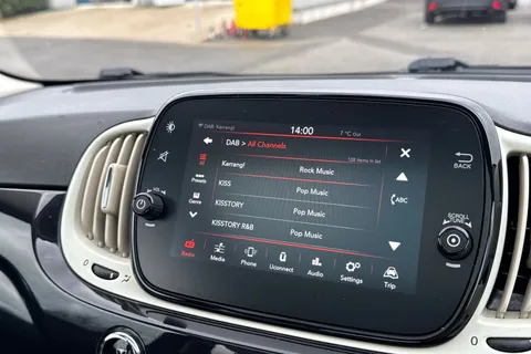 41 of 65 for FIAT 500 1.0 MHEV Lounge Euro 6 (s/s) 3dr