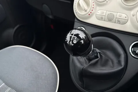 51 of 65 for FIAT 500 1.0 MHEV Lounge Euro 6 (s/s) 3dr