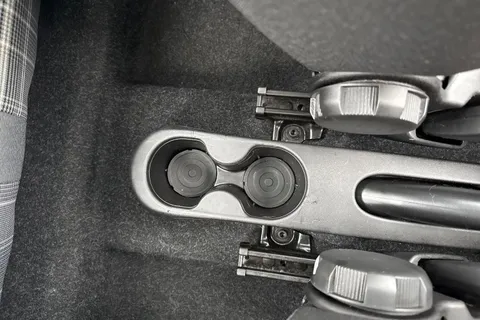 55 of 65 for FIAT 500 1.0 MHEV Lounge Euro 6 (s/s) 3dr