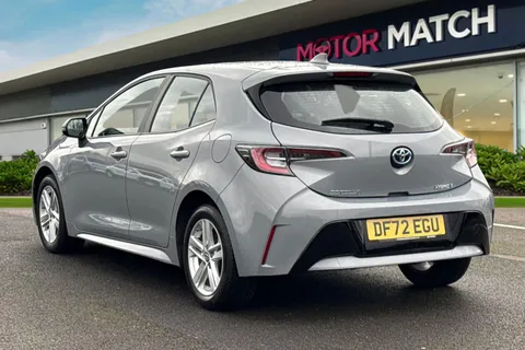 DF72EGU Toyota Corolla 1.8 VVT-h Icon CVT Euro 6 (s/s) 5dr Thumbnail #3