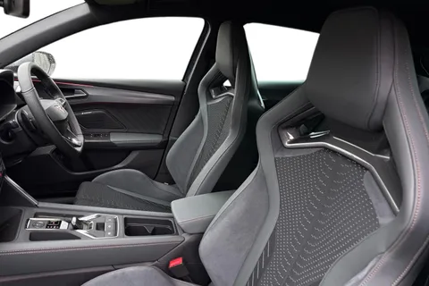 KM75LUE CUPRA Leon 1.5 eHybrid 25.8kWh VZ3 DSG Euro 6 (s/s) 5dr Thumbnail #17