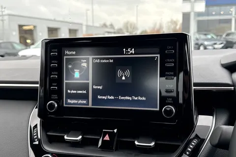 DF72EGU Toyota Corolla 1.8 VVT-h Icon CVT Euro 6 (s/s) 5dr Thumbnail #18