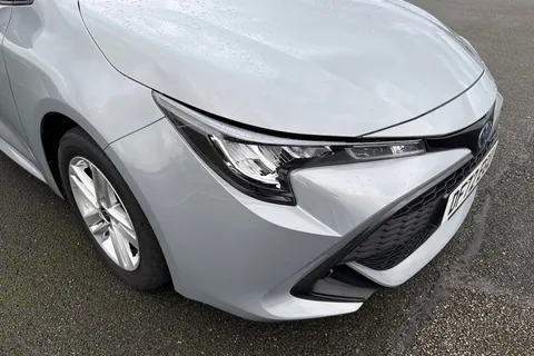 DF72EGU Toyota Corolla 1.8 VVT-h Icon CVT Euro 6 (s/s) 5dr Thumbnail #26