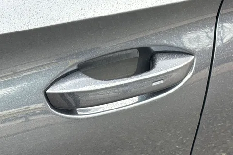 KM75LUE CUPRA Leon 1.5 eHybrid 25.8kWh VZ3 DSG Euro 6 (s/s) 5dr Thumbnail #31