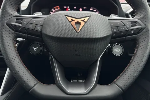 KM75LUE CUPRA Leon 1.5 eHybrid 25.8kWh VZ3 DSG Euro 6 (s/s) 5dr Thumbnail #38