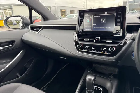 DF72EGU Toyota Corolla 1.8 VVT-h Icon CVT Euro 6 (s/s) 5dr Thumbnail #45