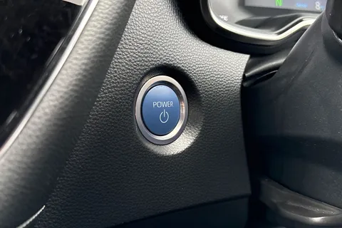 DF72EGU Toyota Corolla 1.8 VVT-h Icon CVT Euro 6 (s/s) 5dr Thumbnail #53