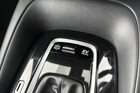 DF72EGU Toyota Corolla 1.8 VVT-h Icon CVT Euro 6 (s/s) 5dr Thumbnail #55