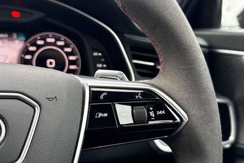 27 of 62 for Audi RS 6 Avant RS 6 Avant performance Carbon Vorsprung 630 PS tiptronic