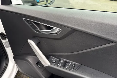 21 of 65 for Audi Q2 1.0 TFSI 30 Technik Euro 6 (s/s) 5dr