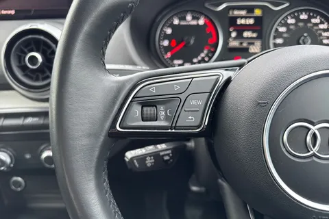 39 of 65 for Audi Q2 1.0 TFSI 30 Technik Euro 6 (s/s) 5dr