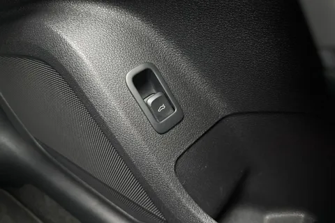 59 of 65 for Audi Q2 1.0 TFSI 30 Technik Euro 6 (s/s) 5dr