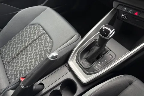 PN73NDE Audi A1 1.0 TFSI 25 Sport Sportback S Tronic Euro 6 (s/s) 5dr Thumbnail #24