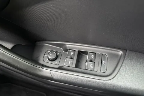 PN73NDE Audi A1 1.0 TFSI 25 Sport Sportback S Tronic Euro 6 (s/s) 5dr Thumbnail #40