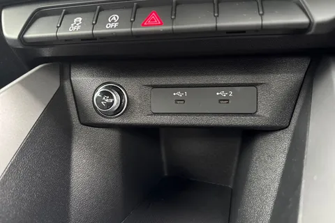 PN73NDE Audi A1 1.0 TFSI 25 Sport Sportback S Tronic Euro 6 (s/s) 5dr Thumbnail #53