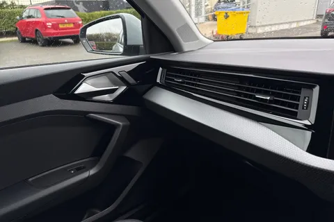 PN73NDE Audi A1 1.0 TFSI 25 Sport Sportback S Tronic Euro 6 (s/s) 5dr Thumbnail #58