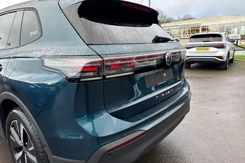  Volkswagen Tiguan 1.5 eTSI MHEV Match DSG Euro 6 (s/s) 5dr Thumbnail #8