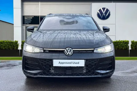 GJ75OMY Volkswagen Passat 1.5 eTSI R-Line 5dr DSG ⭐Full Leather & Black Pack, Sunroof, Winter & info Thumbnail #6