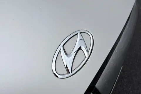 25 of 47 for Hyundai Ioniq 5 77kWh Premium Auto 5dr