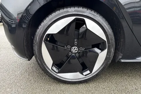 11 of 47 for VOLKSWAGEN ID.3 150kW Essential Pro S 77kWh 5dr Auto