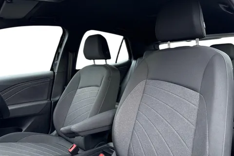 16 of 47 for VOLKSWAGEN ID.3 150kW Essential Pro S 77kWh 5dr Auto