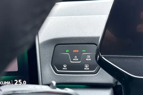 26 of 47 for VOLKSWAGEN ID.3 150kW Essential Pro S 77kWh 5dr Auto