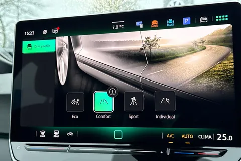 29 of 47 for VOLKSWAGEN ID.3 150kW Essential Pro S 77kWh 5dr Auto