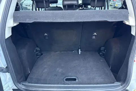 7 of 42 for Ford Ecosport 1.0T EcoBoost Titanium Euro 6 (s/s) 5dr