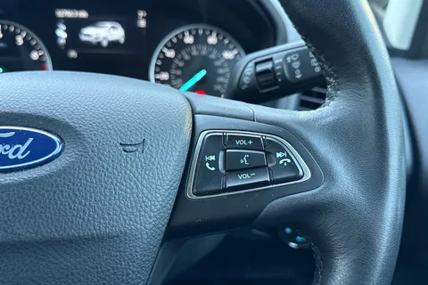 32 of 42 for Ford Ecosport 1.0T EcoBoost Titanium Euro 6 (s/s) 5dr